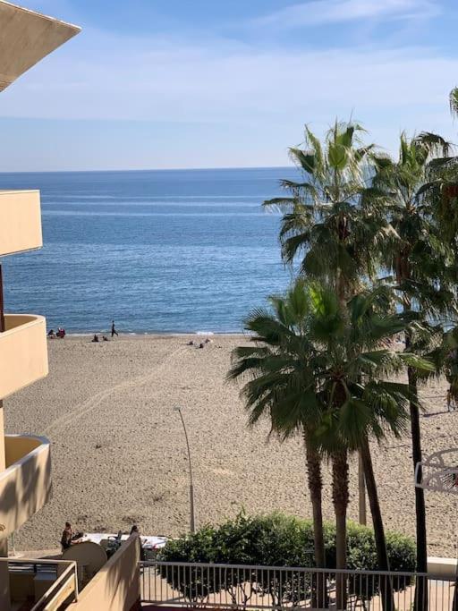 Beachfront Estepona Center Dış mekan fotoğraf